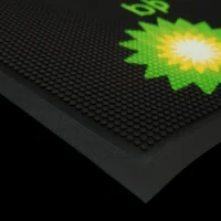 Scraper-step-rubber-logo-mats-corner